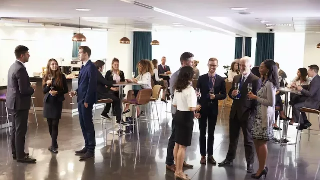 La (in)eficacia del networking para las mujeres directivas