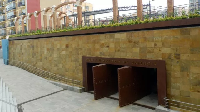 El Museo de Historia de València ofrecerá de abril a julio la exposición “Pobles en peu d’art. Fem de la perifèria, centre”