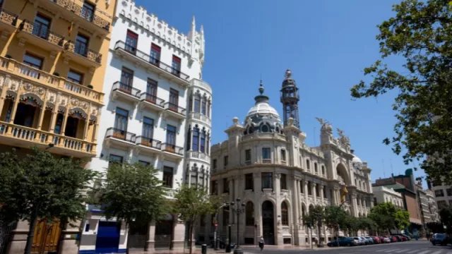 Las viviendas turísticas en Valencia alcanzarán máximos con una tasa de ocupación del  94% en agosto (el verano al tope)