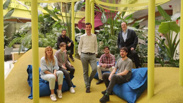 Una empresa española crea una pionera herramienta de IA capaz de mejorar el rendimiento de la publicidad en Google (lo que esperábamos)