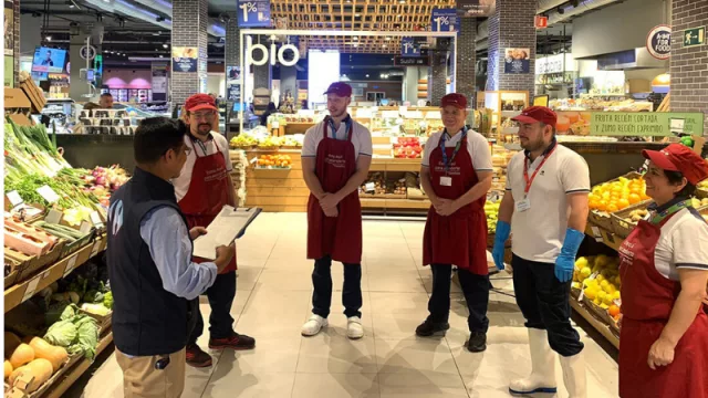 Carrefour prevé contratar a más de 8.500 trabajadores para la campaña de verano (y la Comunidad Valenciana está en la lista)