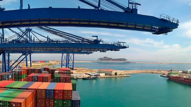 El puerto de Valencia genera el 2,5% de empleo en la Comunidad Valenciana (según el último estudio realizado)
