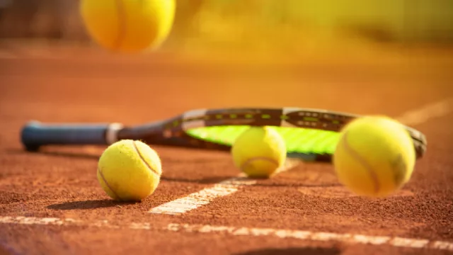 Adecco busca 80 auxiliares de accesos para torneo de tenis internacional en Valencia (para el mes de septiembre)