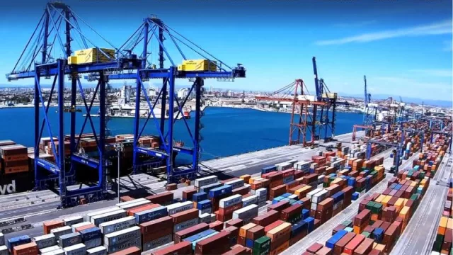 Ya son 42 empresas privadas las que se suman a los planes de descarbonización de Valenciaport a la estrategia medioambiental