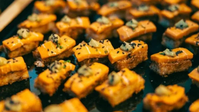 De la paella liofilizada al pescado vegano: el futuro de la gastronomía se sirve en Valencia