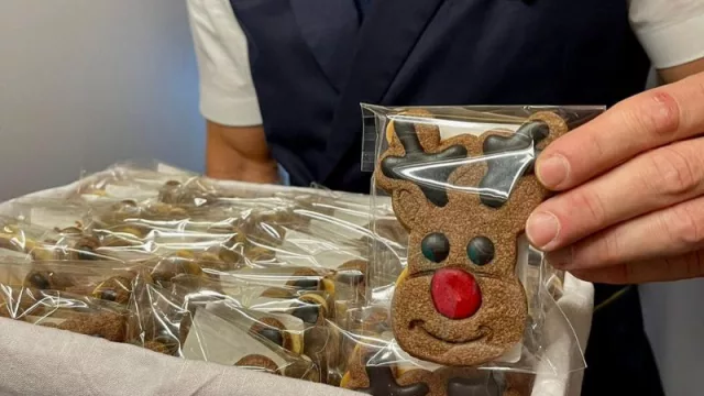 Iberia estrenó (con un lleno total) su nueva ruta a la tierra de Papá Noel