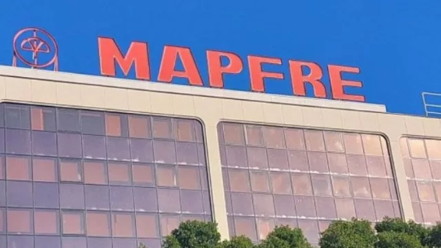 Mapfre activa un dispositivo especial para atención a los afectados del incendio de Valencia