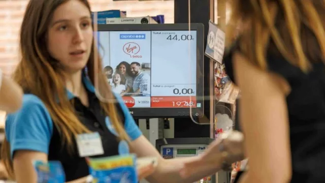 Caprabo y la Fundación Surt, juntos contra la violencia machista