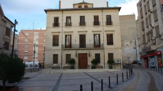 El Consell colabora con el Ayuntamiento de Monóvar para el desarrollo del programa de la Red Tourist Info en la localidad