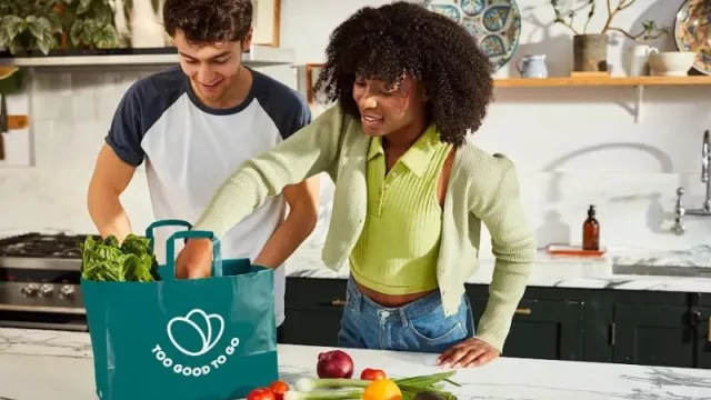 Generación Z contra el cambio climático: el 80% considera clave reducir el desperdicio de alimentos para frenarlo