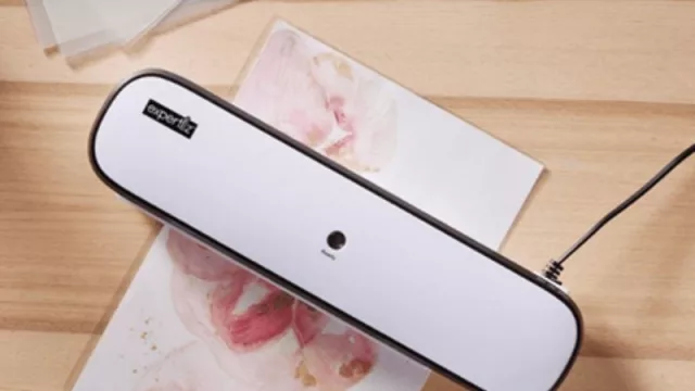 ALDI vuelve a la rutina con la selección de productos para la oficina desde 3,99 euros (pone a la venta la plastificadora A4 y el destructor de documentos)