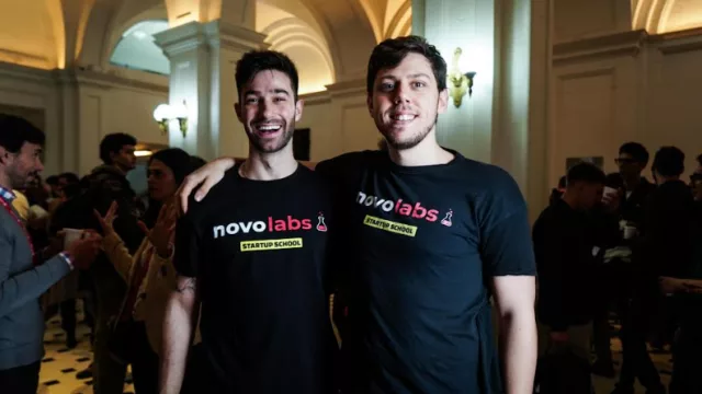 Una startup creada por un argentino permitirá utilizar la IA para el cuidado de personas mayores