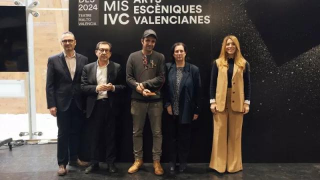 La secretaria autonómica de Cultura destaca el “trabajo brillante” de los profesionales valencianos de las artes escénicas en la entrega de los Premios IVC al sector