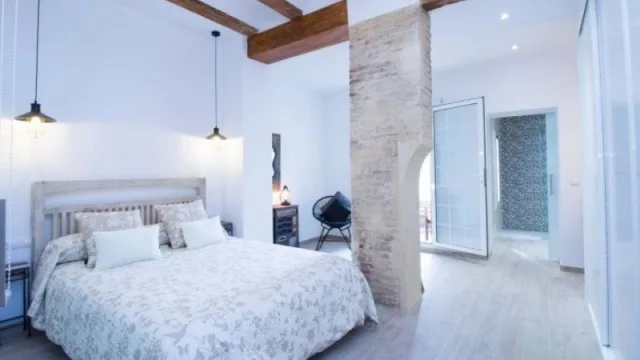 El Consell comenzará en enero el proceso para dar de baja más de 34.000 viviendas turísticas