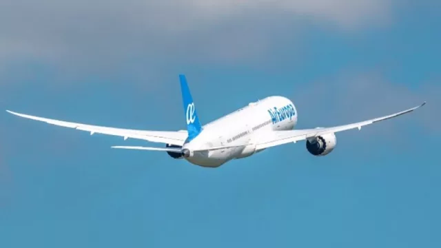 Air Europa incorpora una opción para dividir el precio de los billetes en la compra online