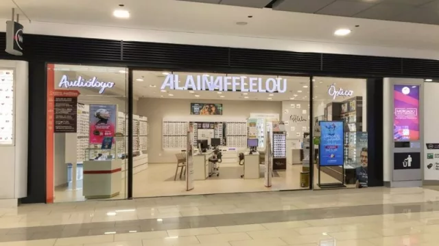Alain Afflelou abrirá en España 11 ópticas y 16 establecimientos de salud auditiva en los próximos tres meses