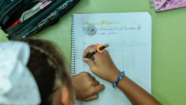 Las familias pueden consultar desde en los centros educativos el censo provisional para participar en la consulta sobre la elección de la lengua base