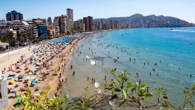 El Consell aprueba el decreto por el que se crean y regulan los 'Premis Turisme Comunitat Valenciana’