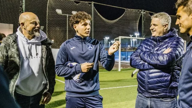 El Granadero: la pasión argentina que conquista el fútbol español (un club con mucha BNKA, 259 K Followers en Instagram y acento cordobés)