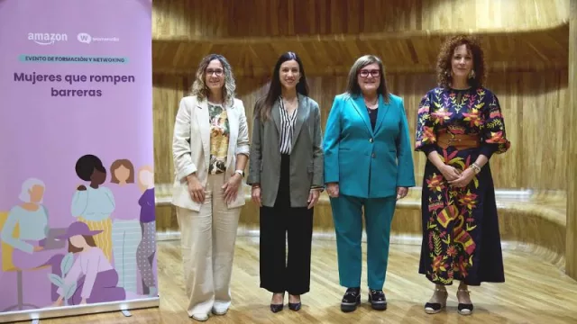 Amazon y Womenalia impulsan el emprendimiento digital de 200 mujeres en Madrid