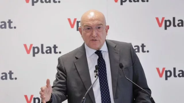 Vodafone inaugura su centro de atención comercial en Valladolid tras invertir 7 millones