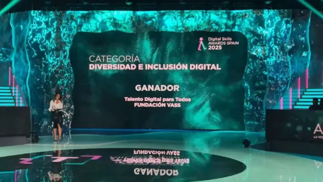 La Fundación VASS, premiada por AMETIC por su impulso a la inclusión laboral de personas con discapacidad en entornos digitales