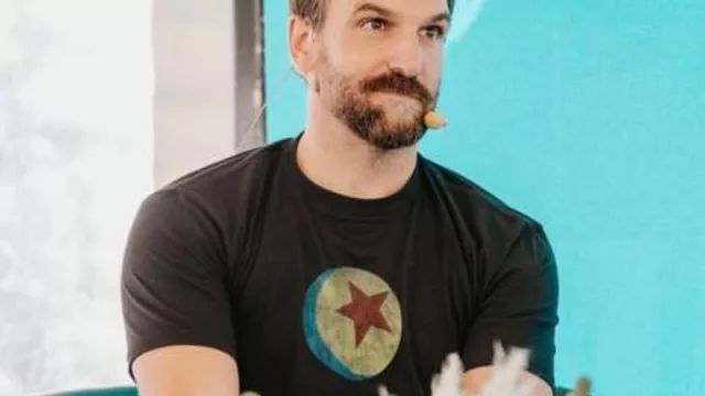 Gastón Ugarte, el único argentino en Pixar: cómo pasó de dibujar en Tucumán a dirigir arte en Hollywood (Toy Story, Coco, Intensamente, Hoppers)