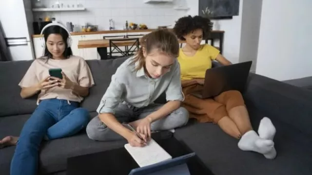 Sube el precio de las habitaciones para estudiantes en Madrid y Valencia, mientras baja en Europa