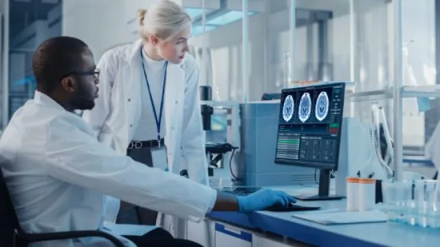 Indramind Cybersecurity presenta en inforsalud su nueva generación de SOC con investigación autónoma basada en IA