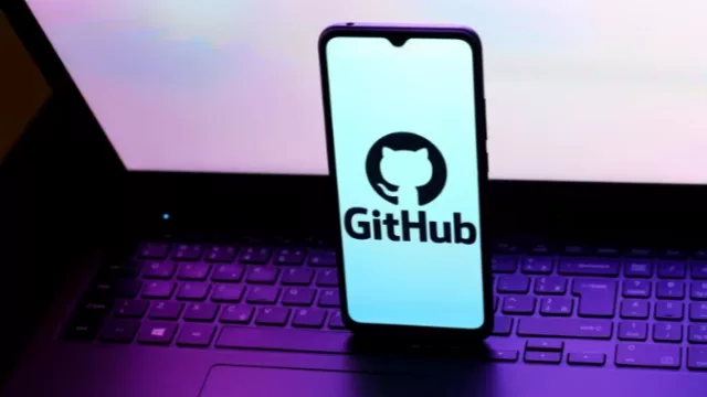 Una brecha de seguridad en GitHub filtra 3.800 repositorios tras un ataque a través de VS Code