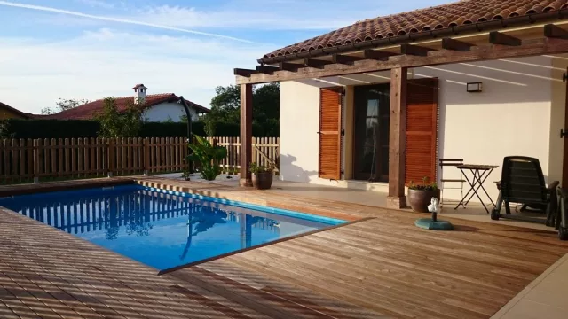 HomeExchange prevé superar los 24.700 intercambios de casas este verano en España