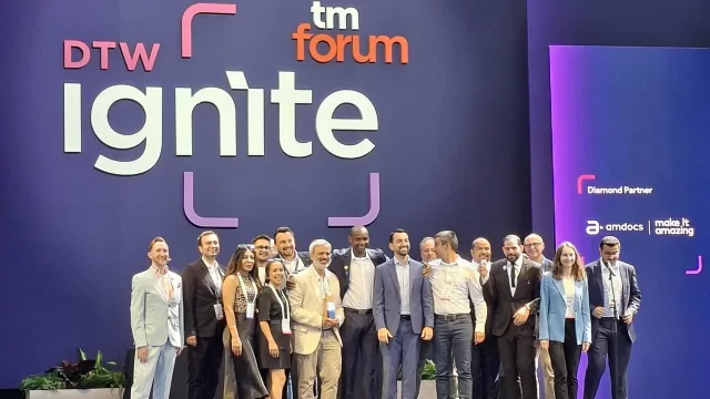 Telefónica, premiada por liderar el desarrollo de redes autónomas y operaciones con IA