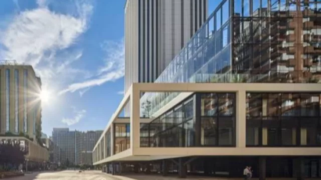 Hito inmobiliario: El edificio Ruiz Picasso 11 obtiene el primer certificado LEED Zero Carbon de España