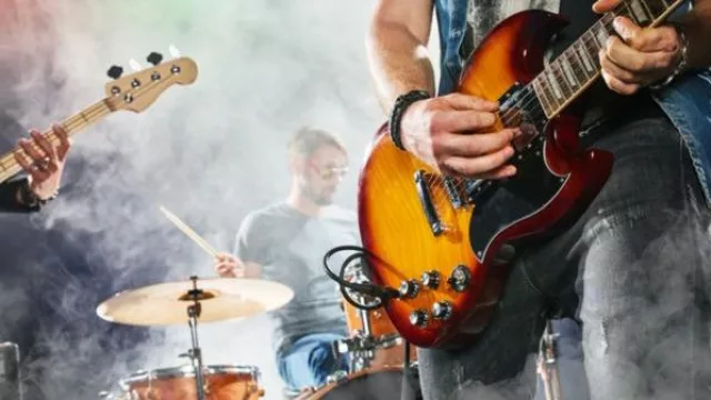 ¿Venderías un millón de discos llamándote "Las Muñecas Repollo"? El poder del nombre en los grupos de música