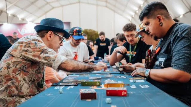 Los juegos de cartas coleccionables: un mercado que ya supera los 17.000 millones de euros